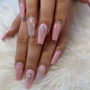 Meet your Posher, Ally